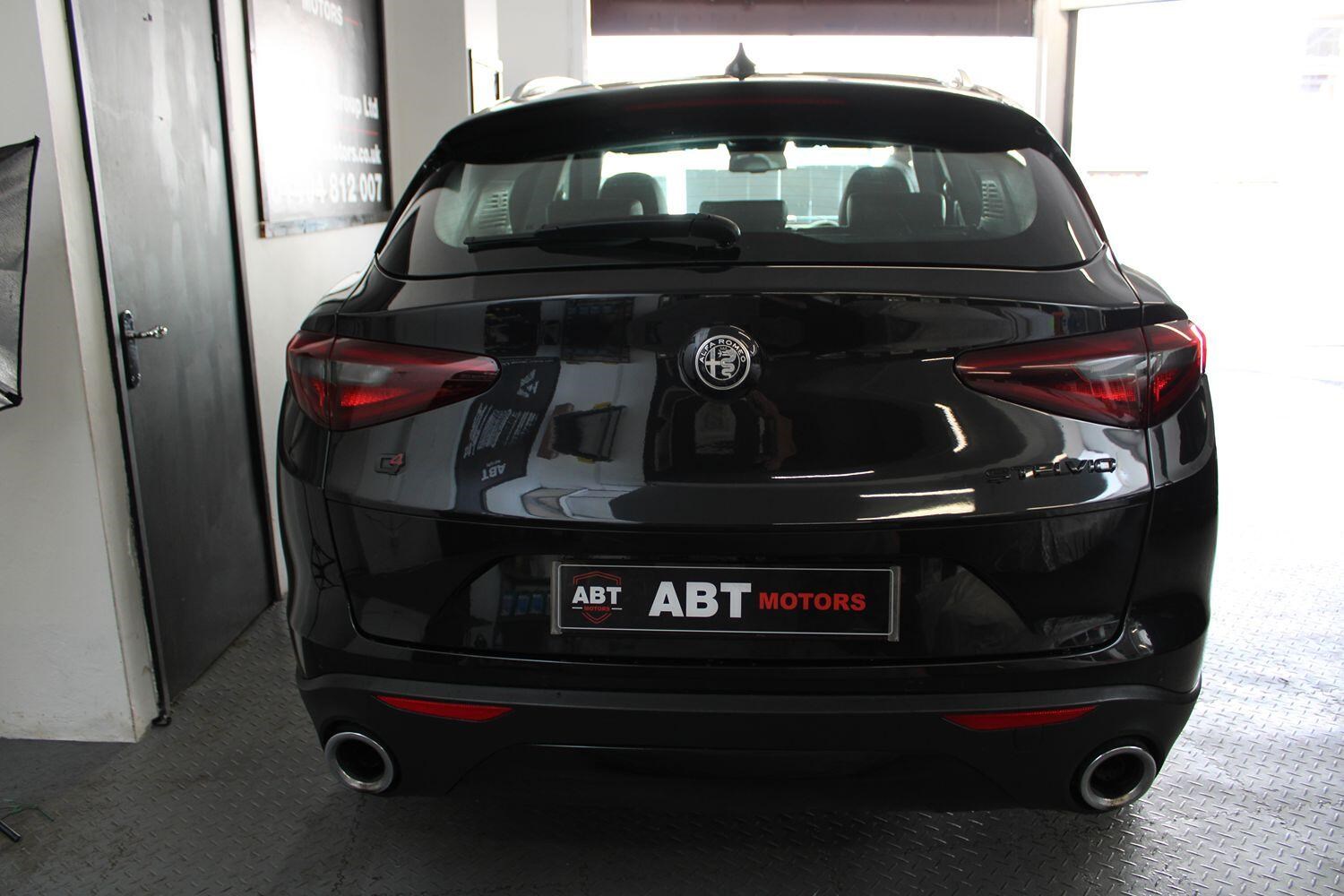 Alfa Romeo Stelvio Listing Image