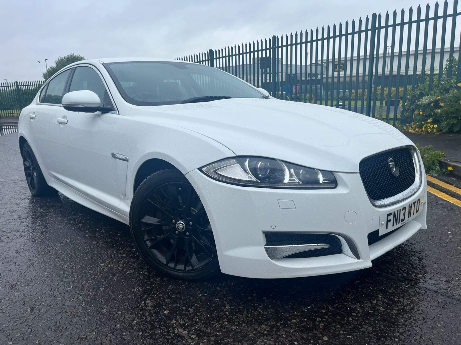 Jaguar XF Listing Image