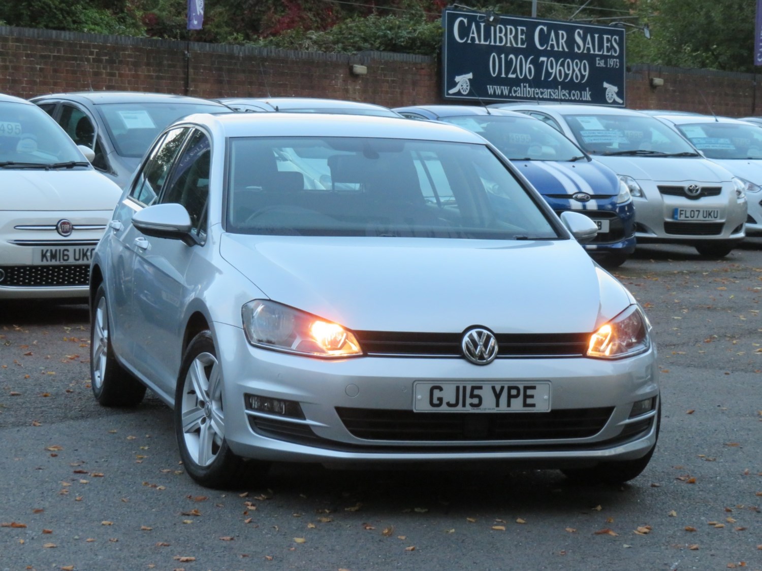 Volkswagen Golf Listing Image