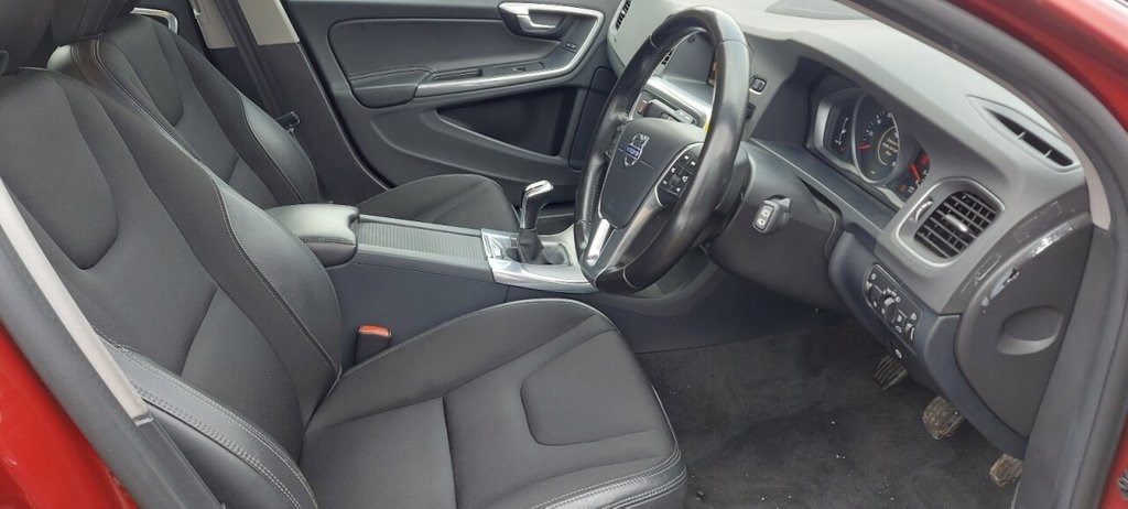 Volvo V60 Listing Image