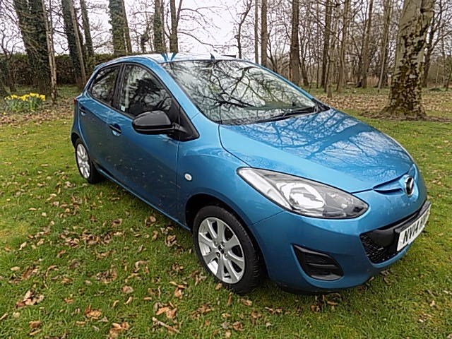 Mazda 2 Listing Image