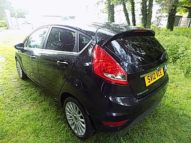 Ford Fiesta Listing Image