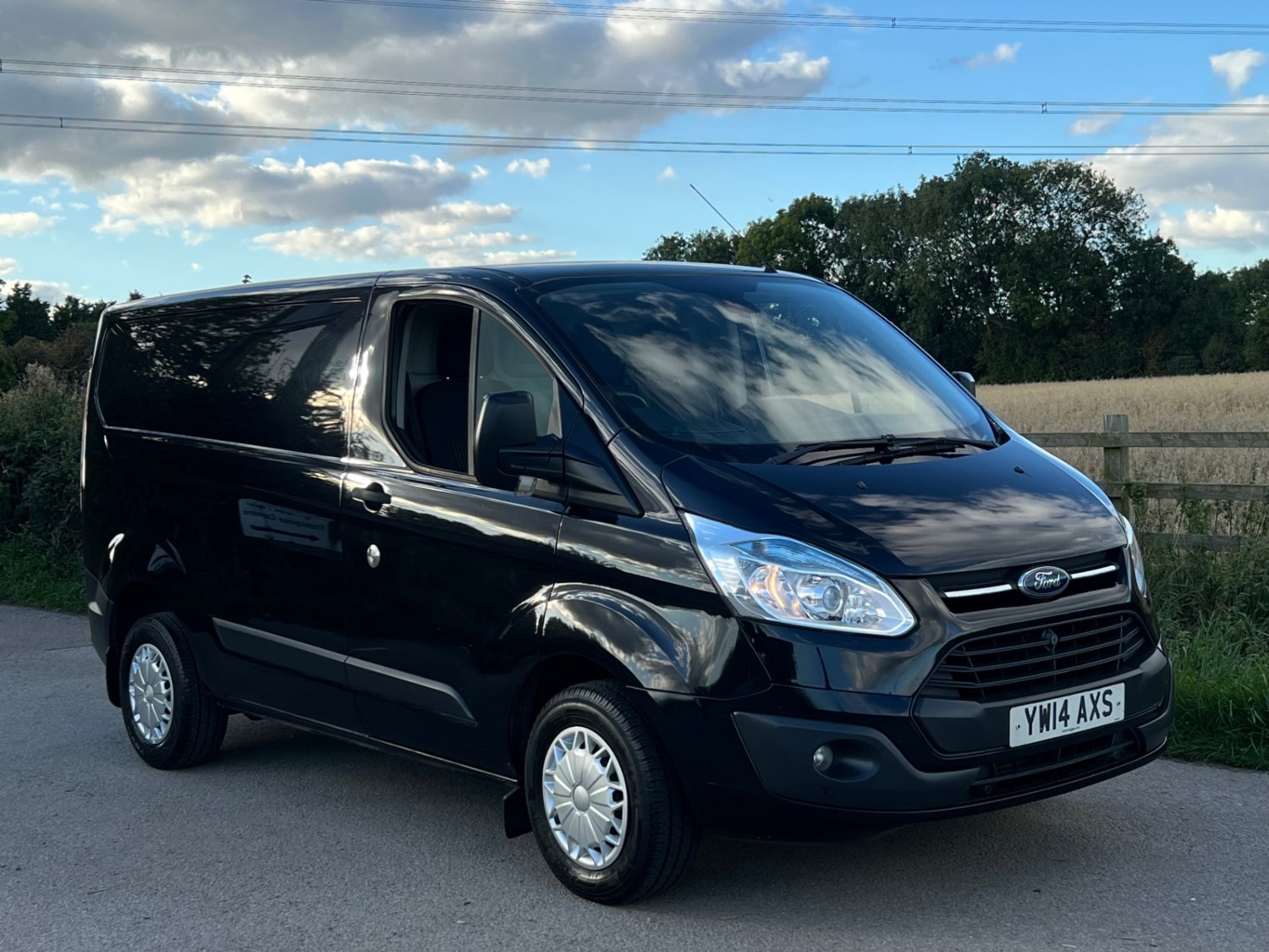 Ford Transit Custom Listing Image