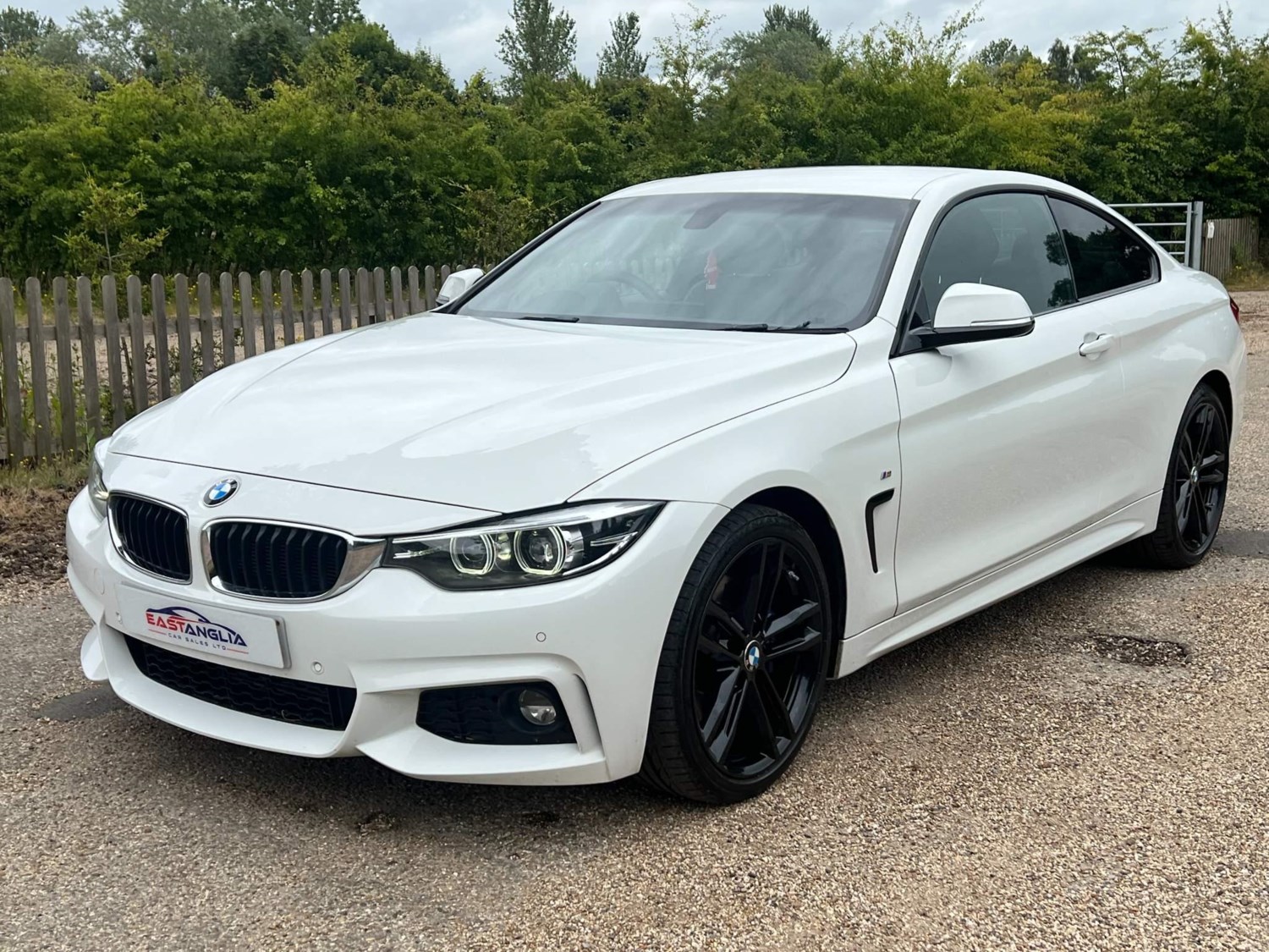 BMW 4 Series Listing Image