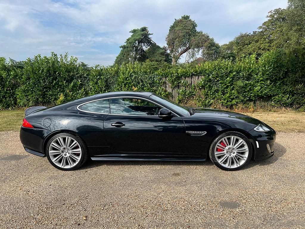 Jaguar XKR Listing Image