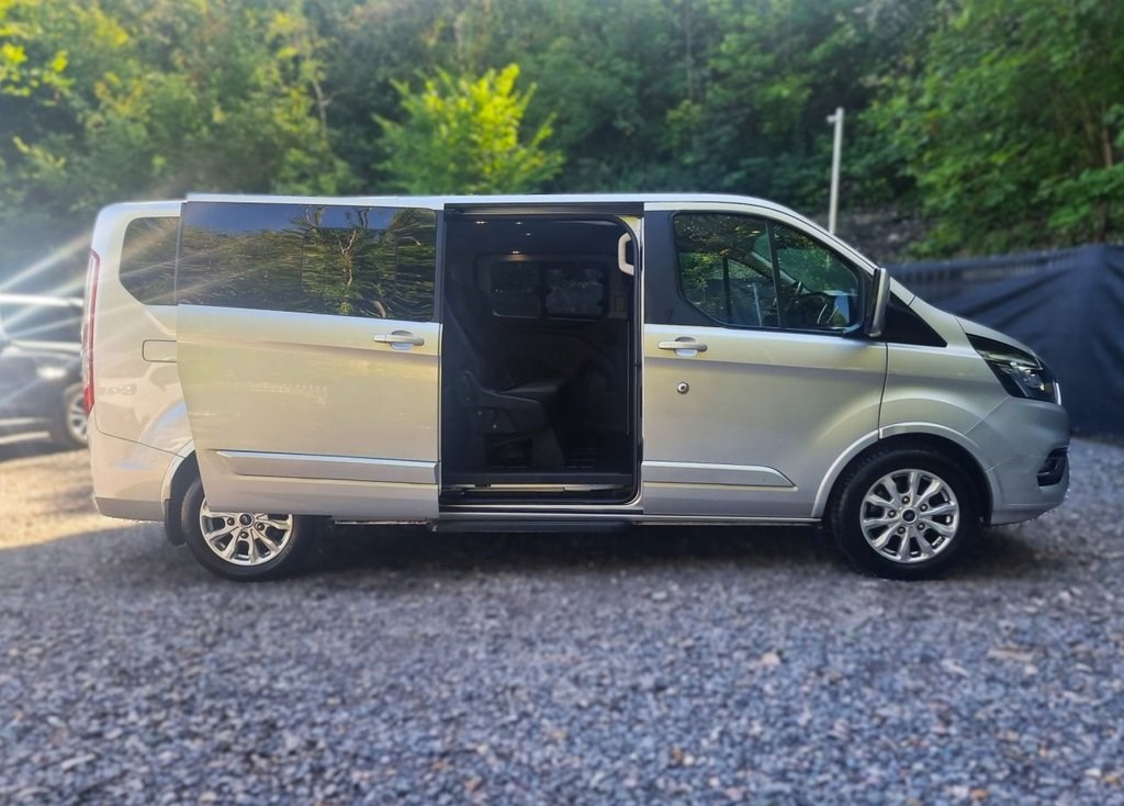 Ford Tourneo Custom Listing Image