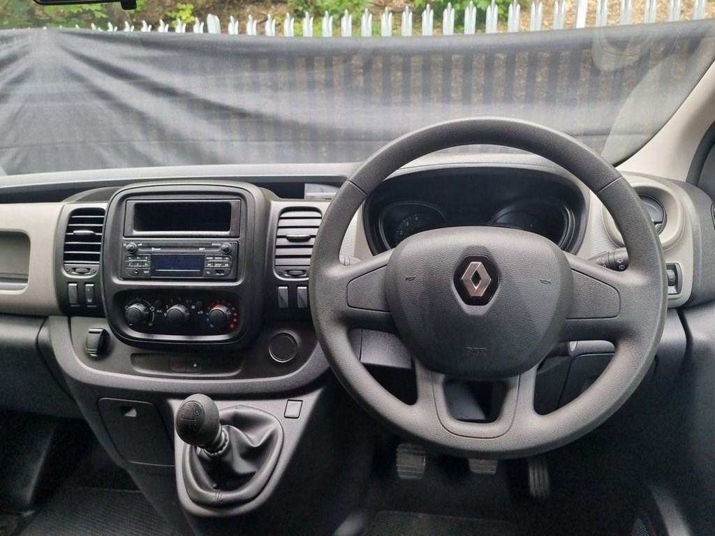 Renault Trafic Listing Image