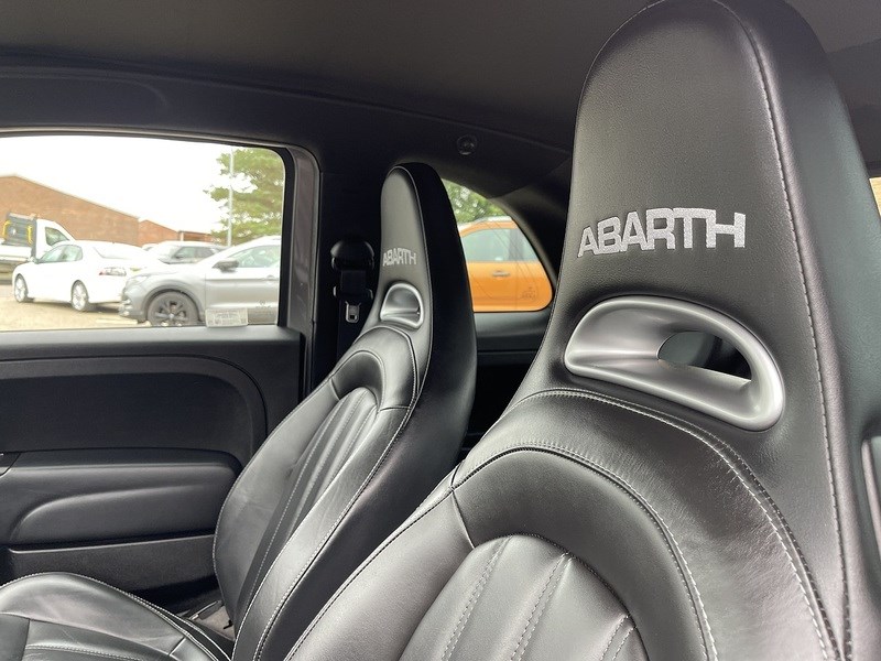 Abarth 595 Listing Image