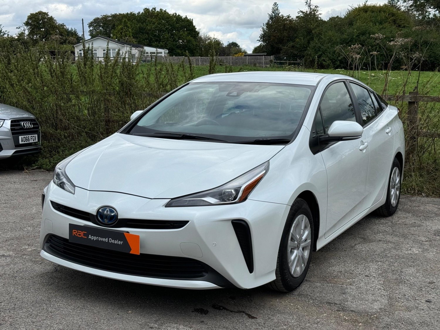 Toyota Prius Listing Image