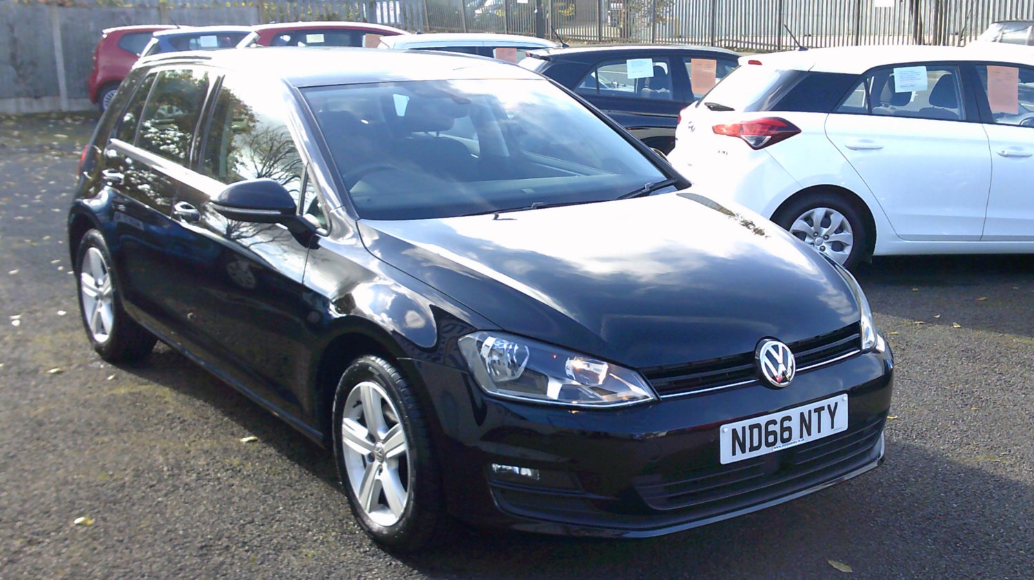 Volkswagen Golf Listing Image