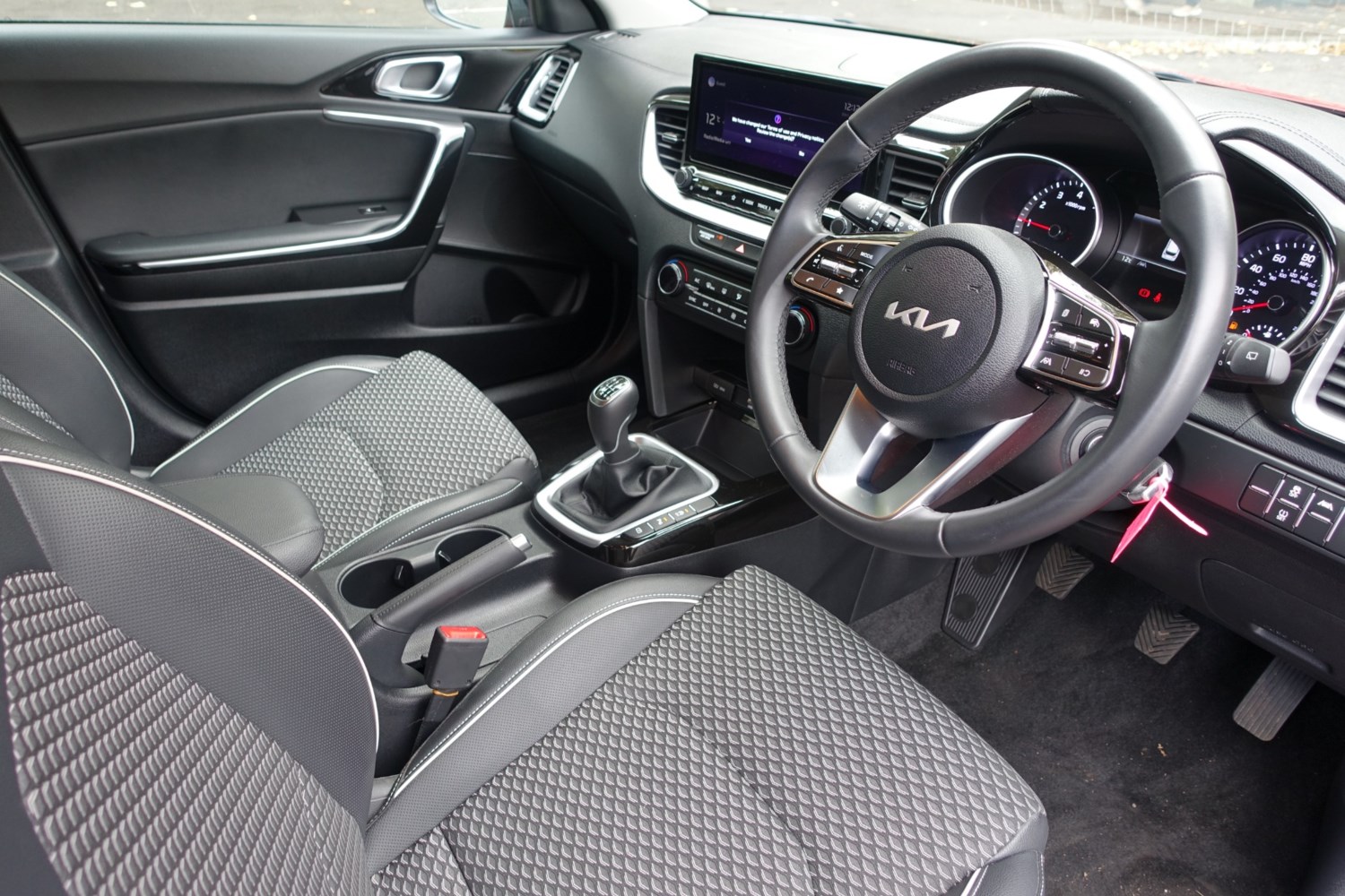 Kia Ceed Listing Image