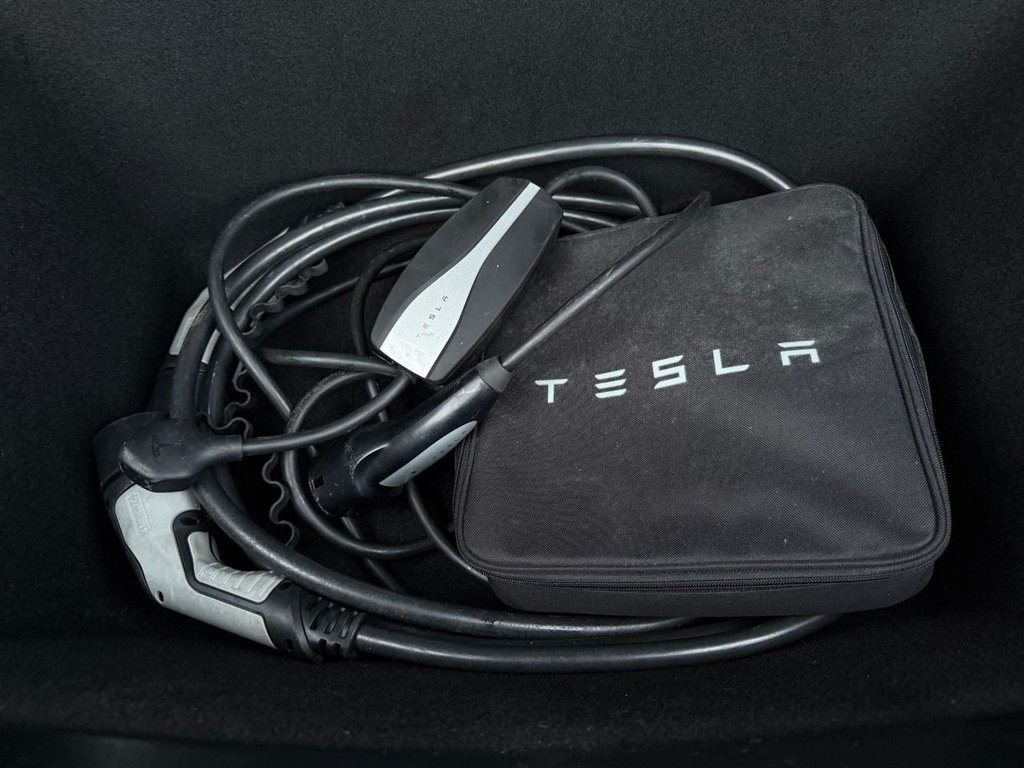 Tesla Model 3 Listing Image