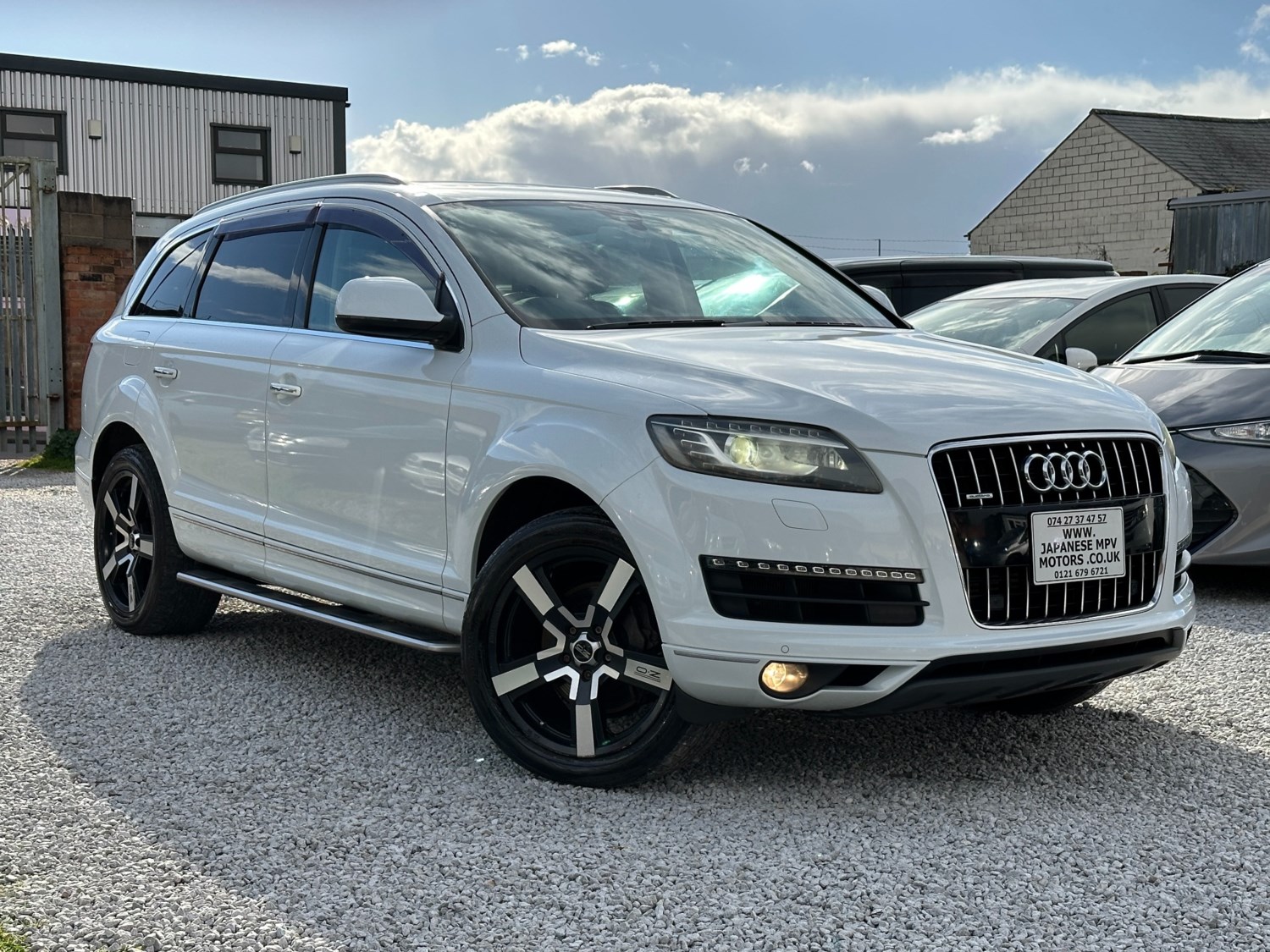 Audi Q7 Listing Image