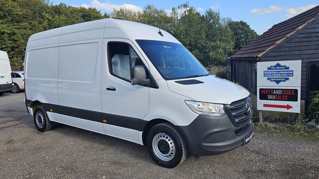 Mercedes-Benz Sprinter Listing Image