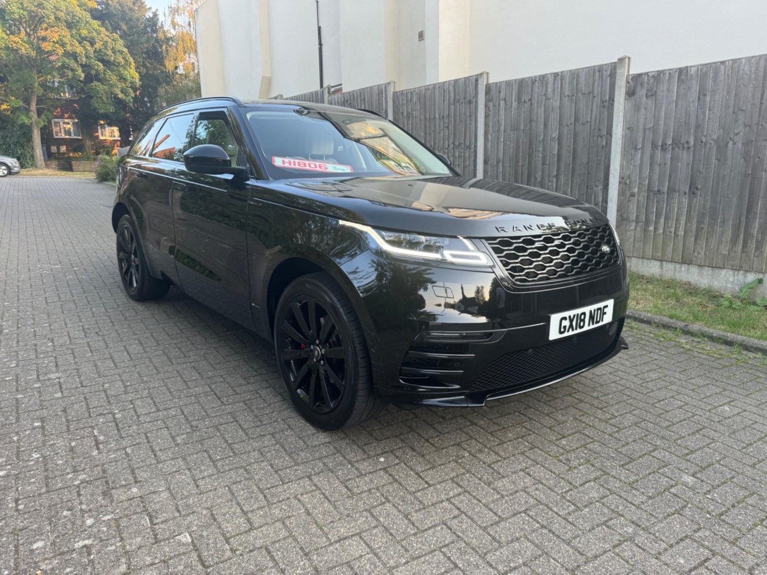 Land Rover Range Rover Velar Listing Image