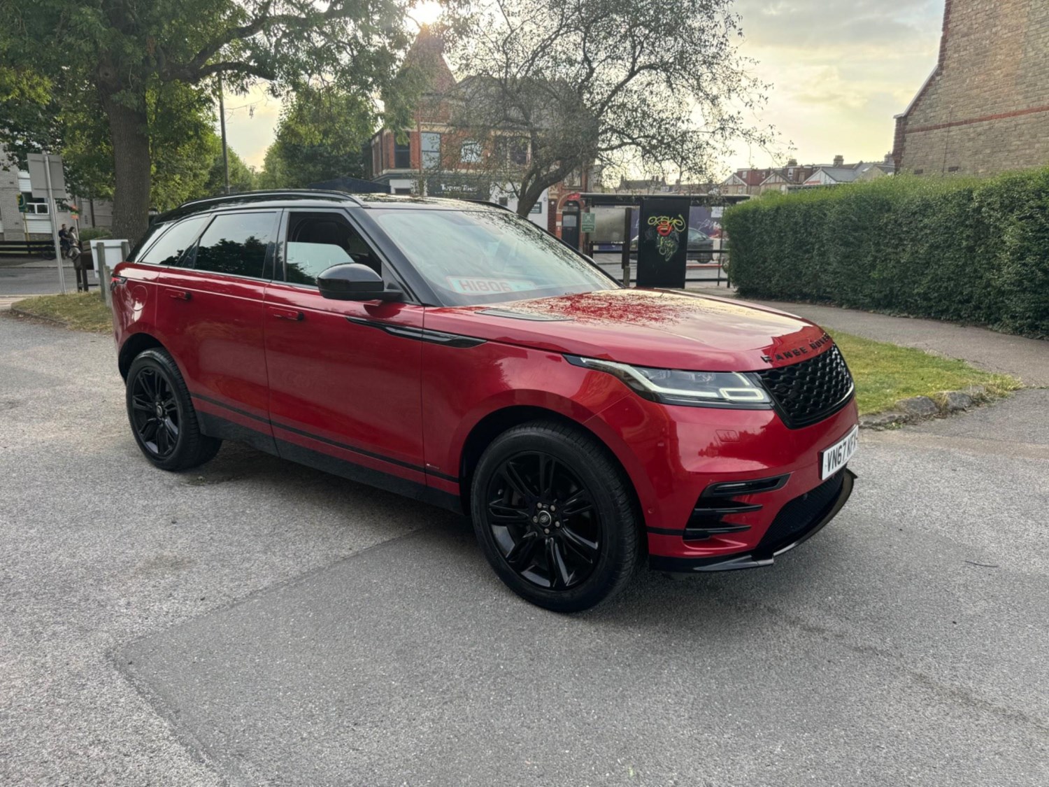 Land Rover Range Rover Velar Listing Image