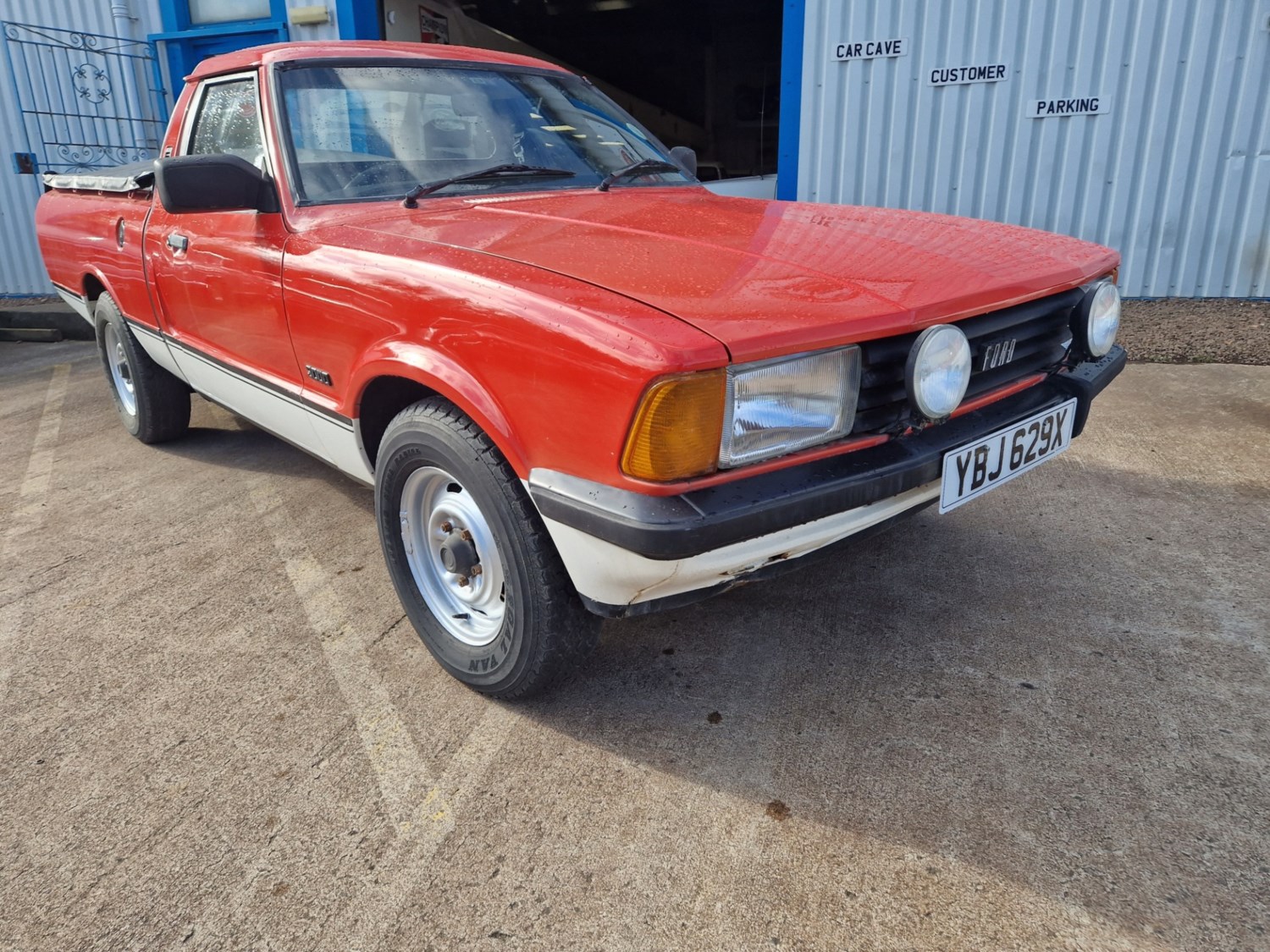 Ford Cortina Listing Image