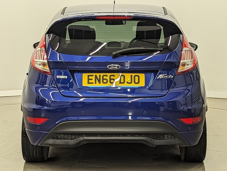 Ford Fiesta Listing Image