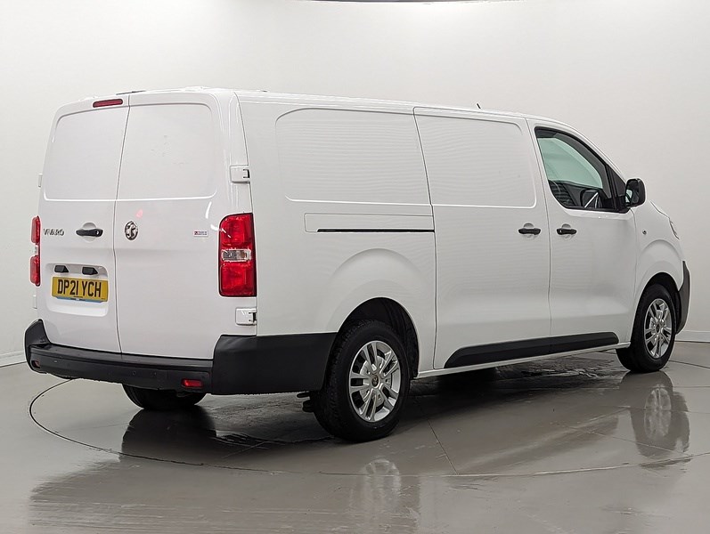 Vauxhall Vivaro Listing Image