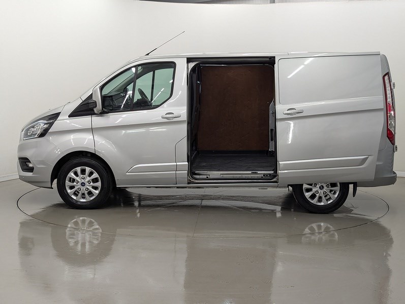 Ford Transit Custom Listing Image