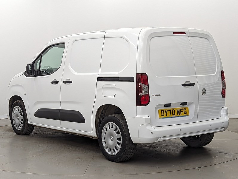 Vauxhall Combo Listing Image