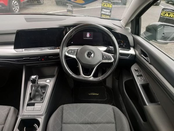 Volkswagen Golf Listing Image