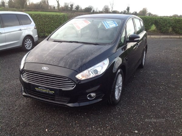 Ford S-Max Listing Image