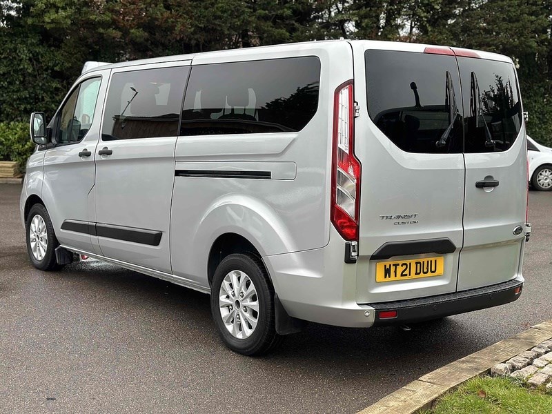 Ford Transit Custom Listing Image