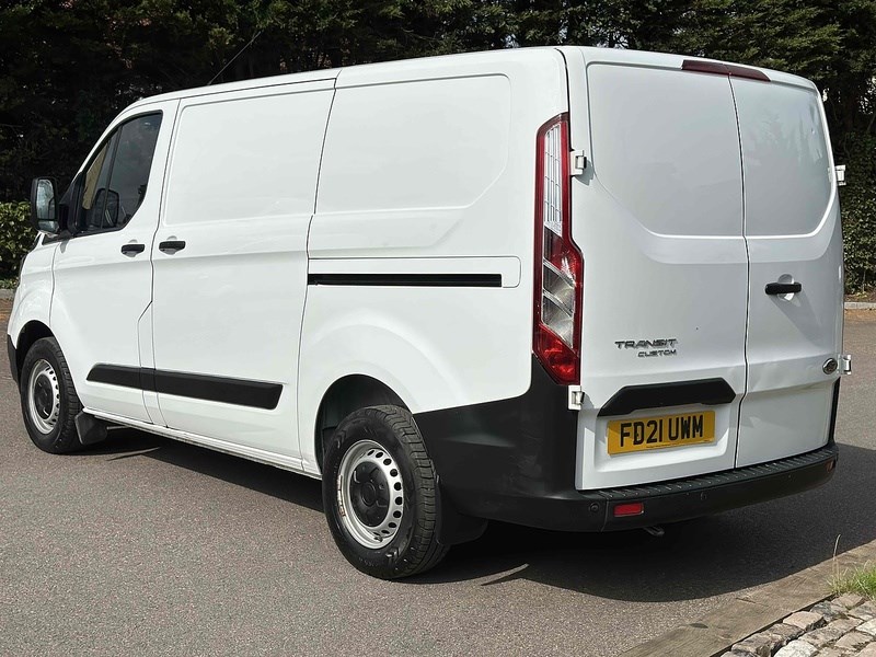 Ford Transit Custom Listing Image