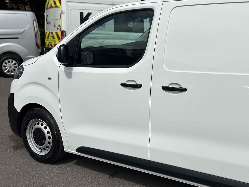 Citroen Dispatch Listing Image