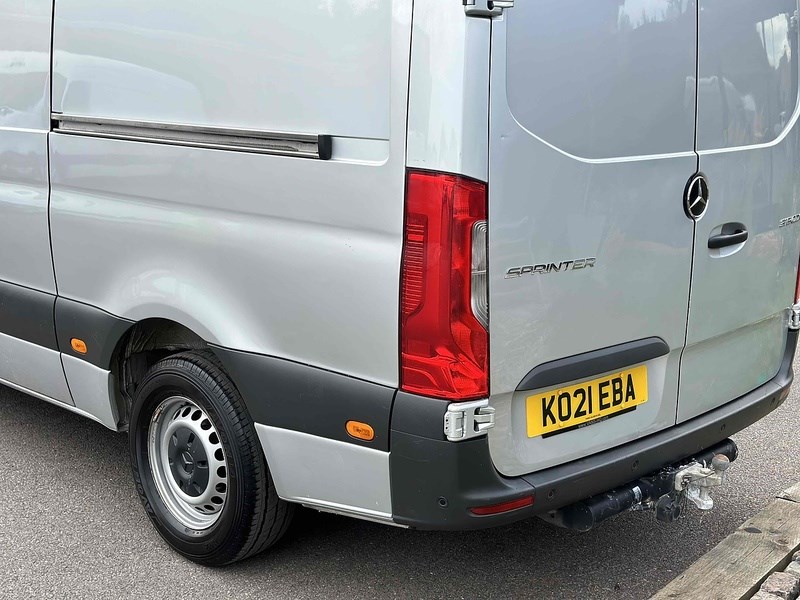 Mercedes-Benz Sprinter Listing Image