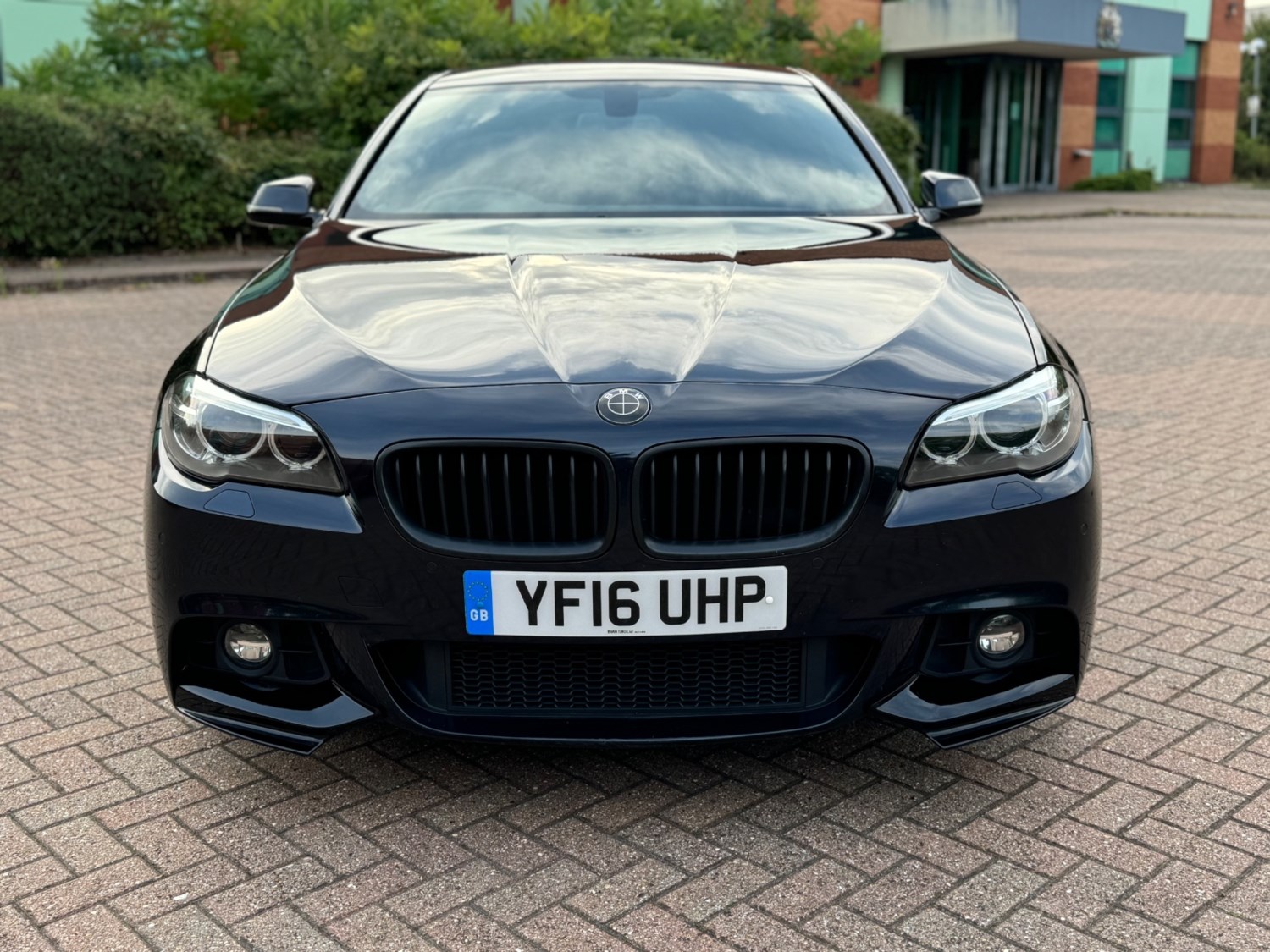 BMW 5 Series Listing Image