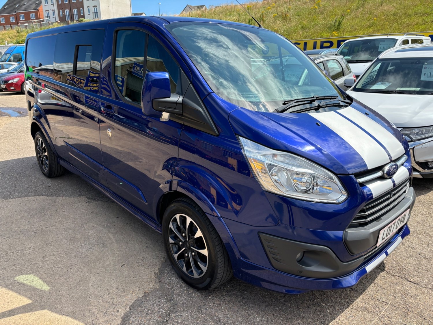 Ford Transit Custom Listing Image