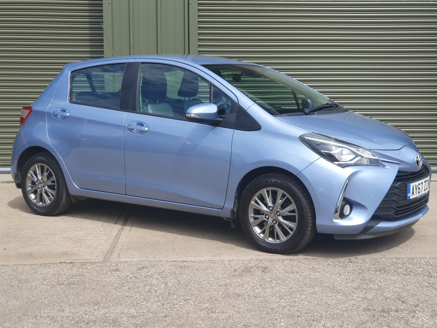 Toyota Yaris Listing Image