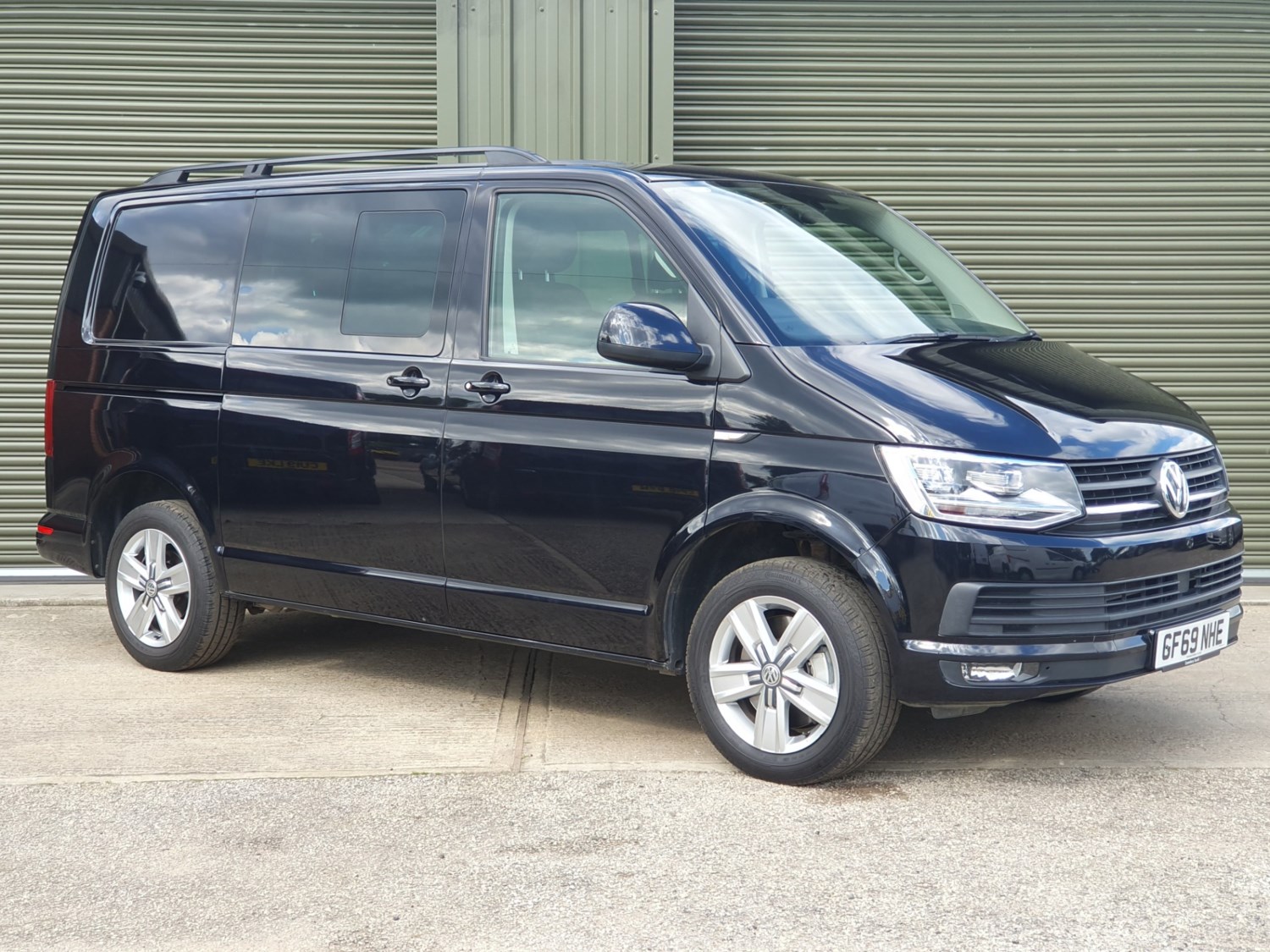 Volkswagen Transporter Listing Image