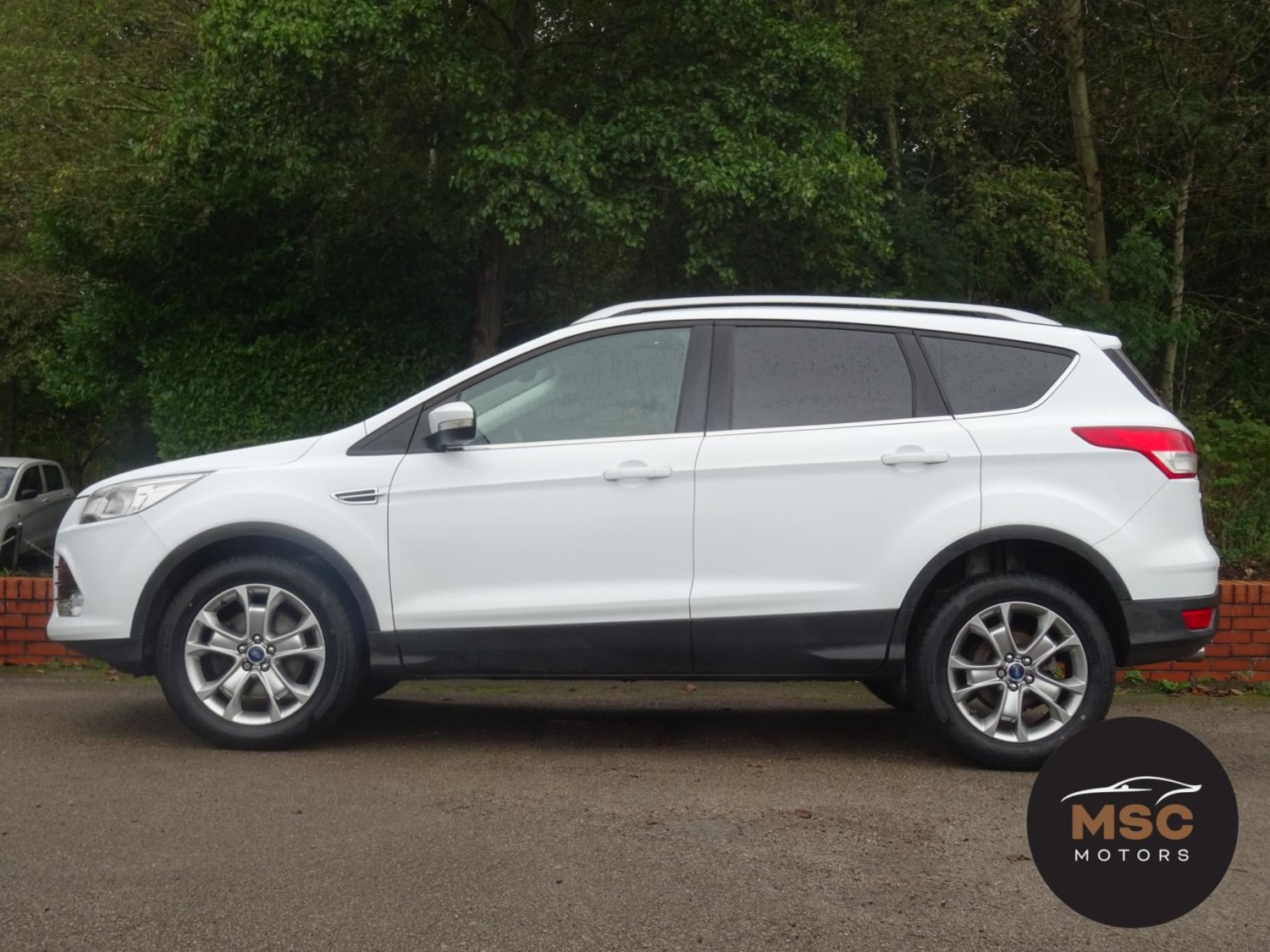 Ford Kuga Listing Image