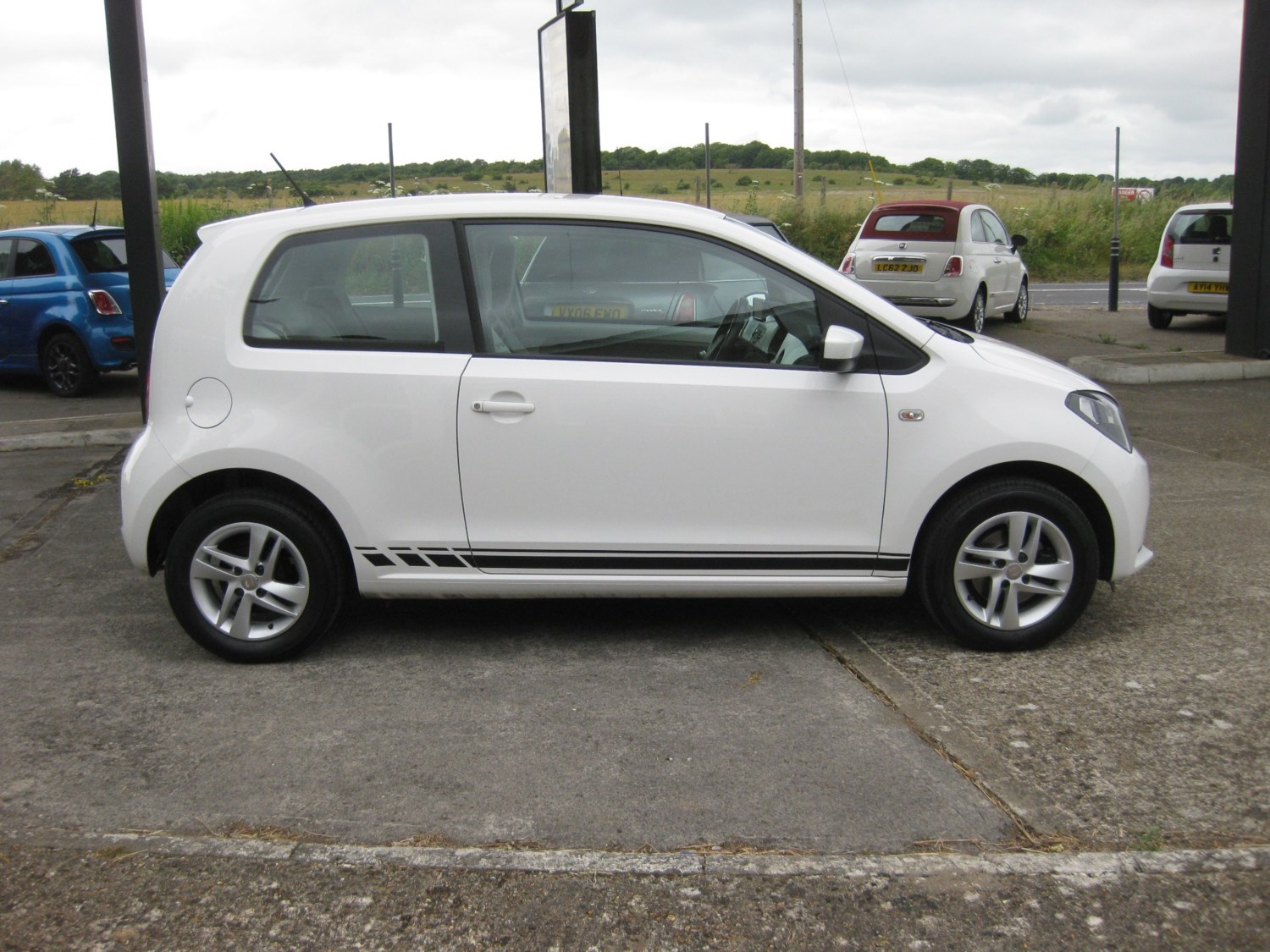 SEAT Mii Listing Image