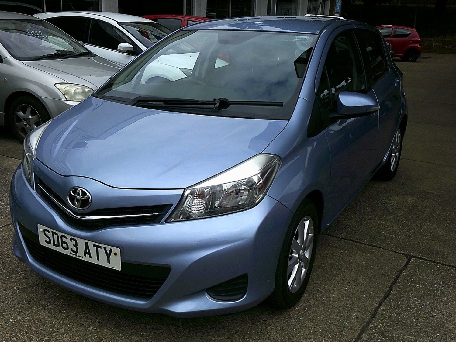 Toyota Yaris Listing Image