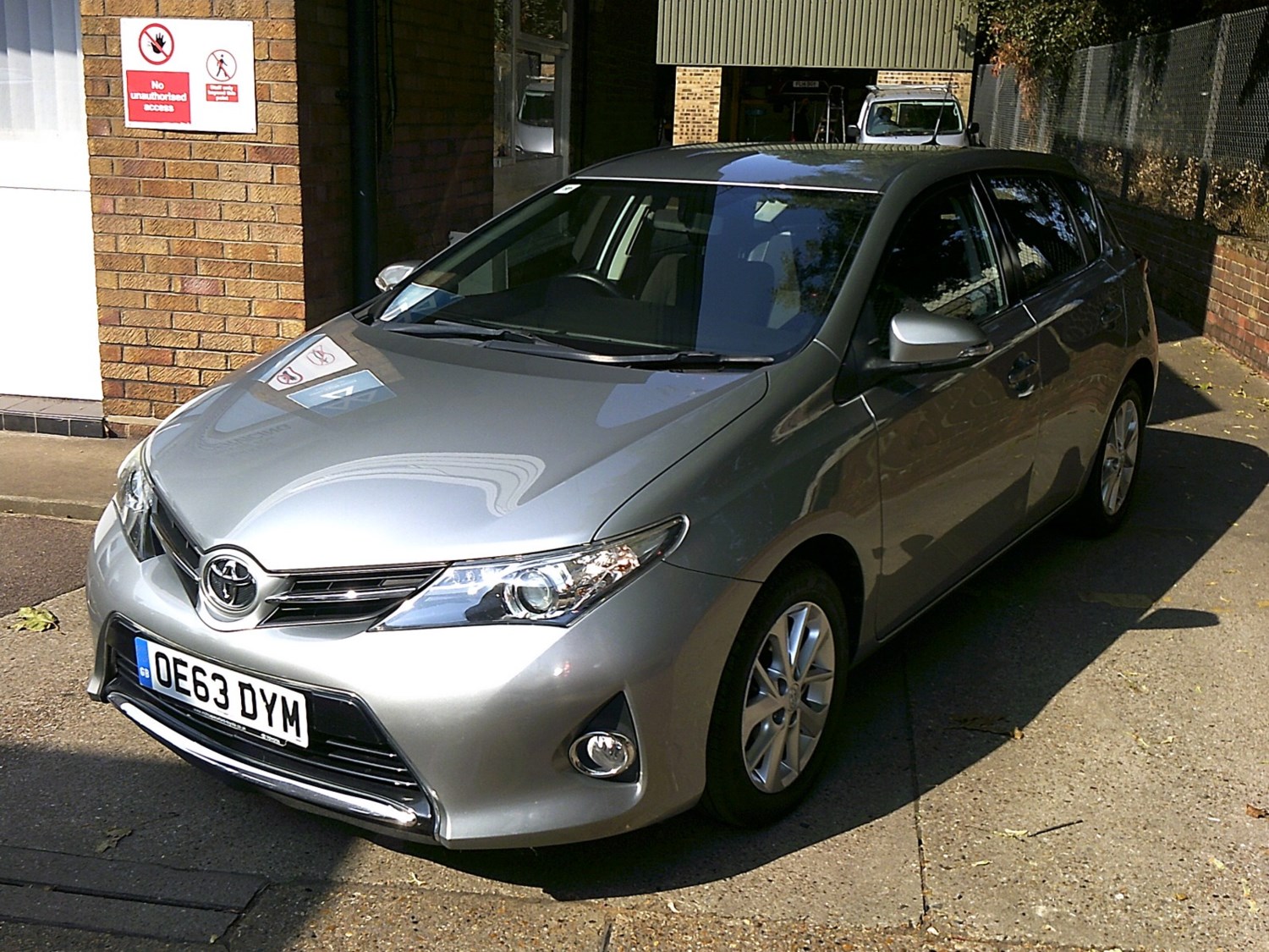 Toyota Auris Listing Image