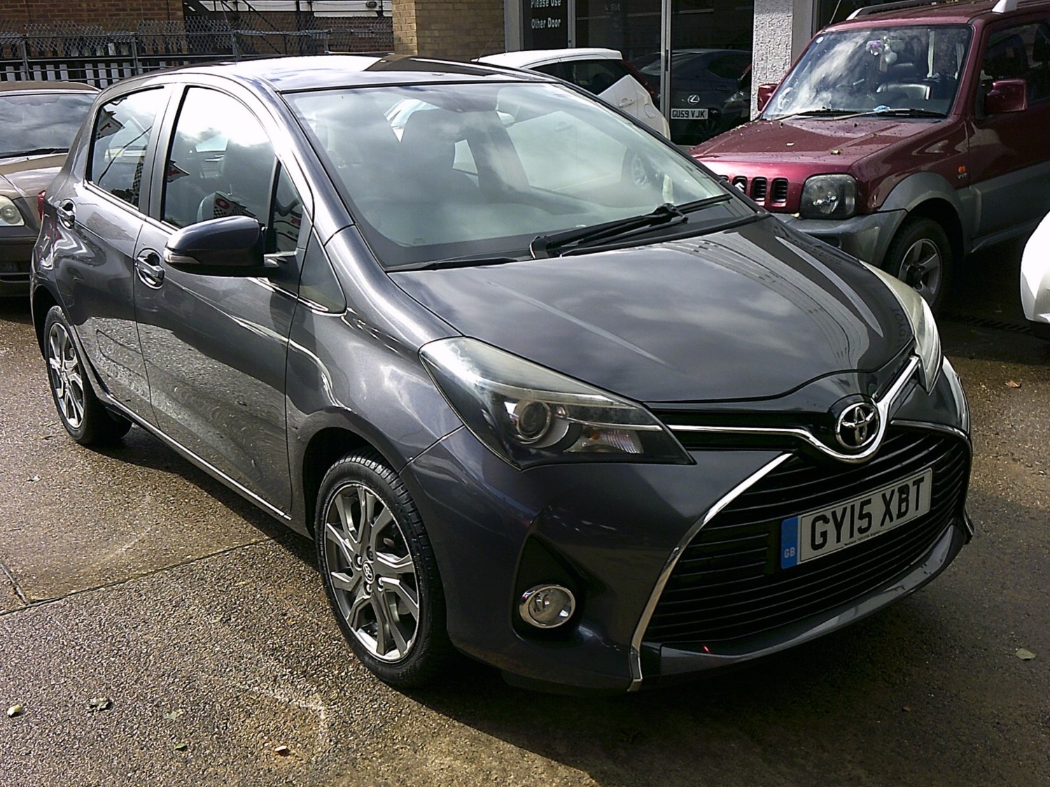 Toyota Yaris Listing Image