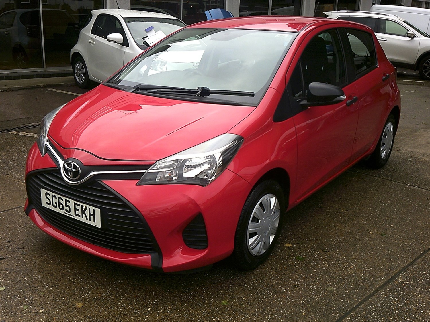 Toyota Yaris Listing Image