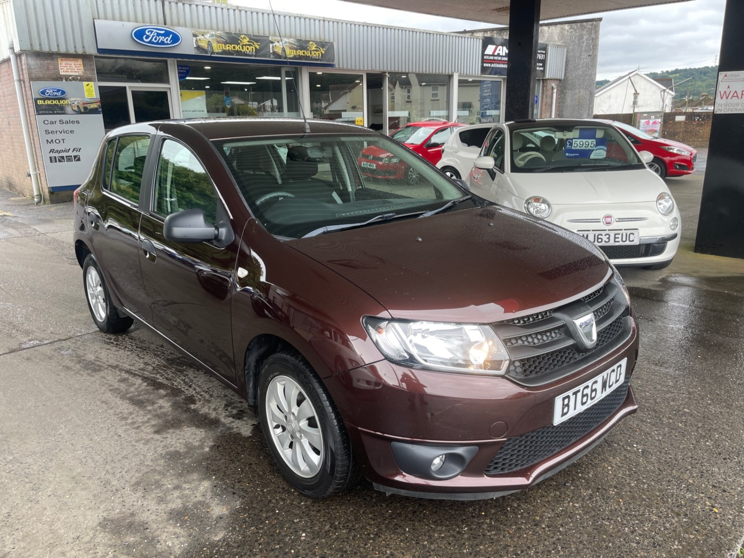 Dacia Sandero Listing Image