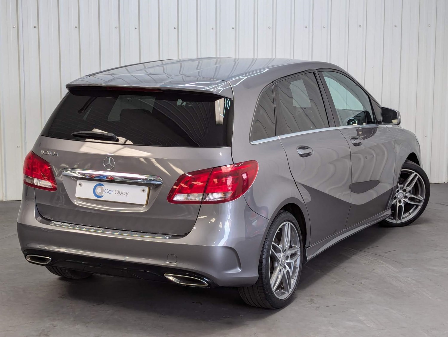 Mercedes-Benz B-Class Listing Image