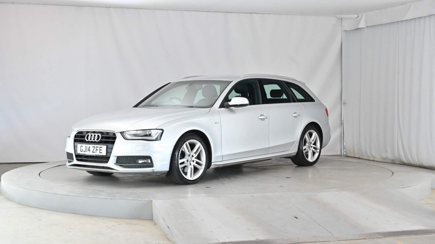 Audi A4 Avant Listing Image