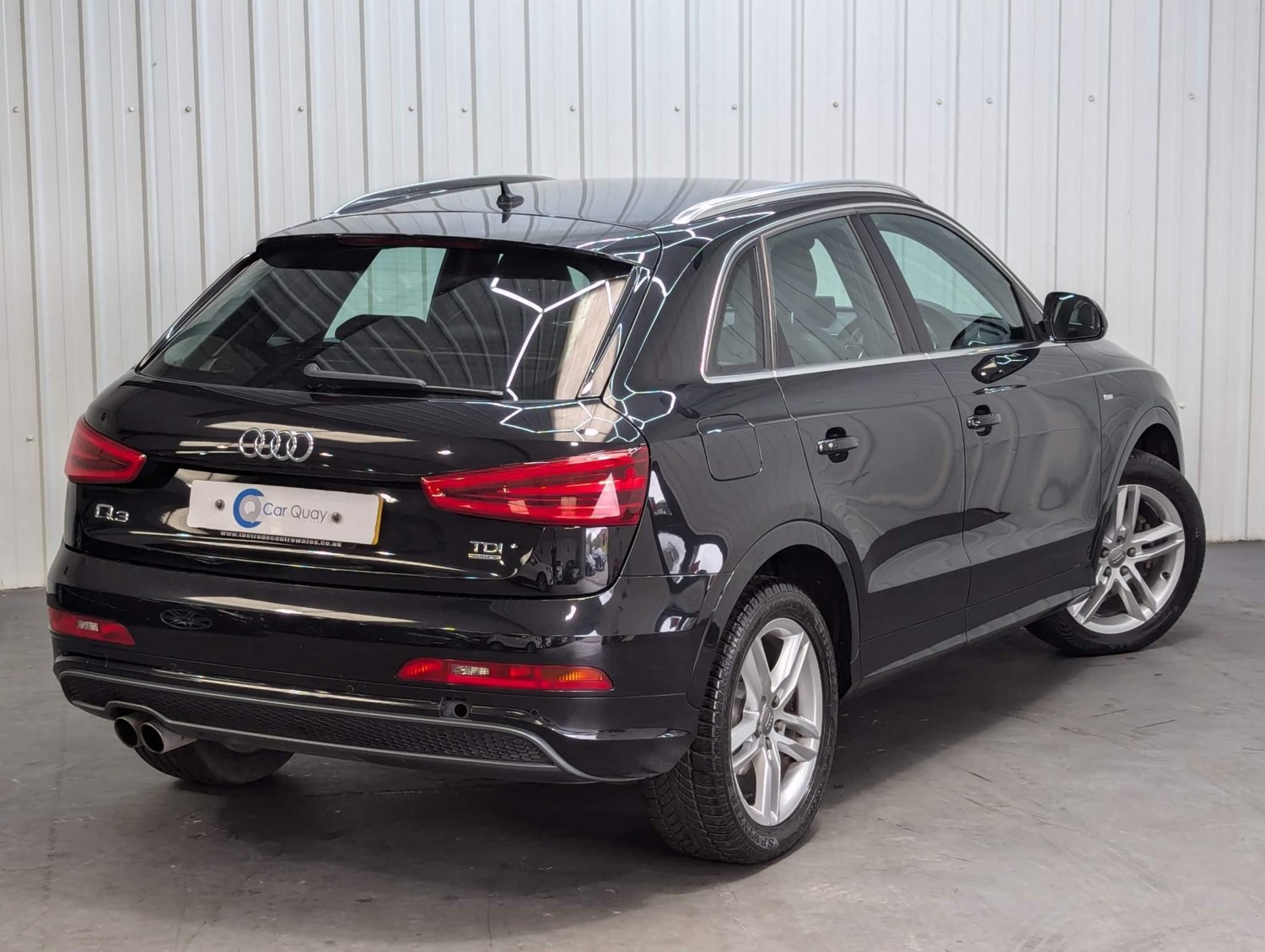 Audi Q3 Listing Image