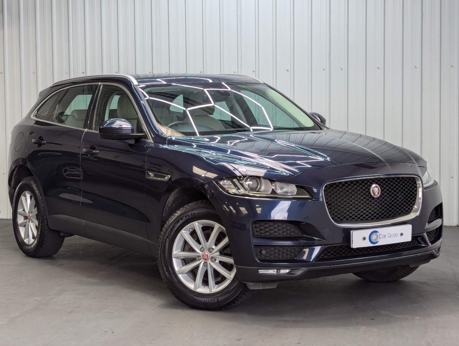 Jaguar F-PACE Listing Image