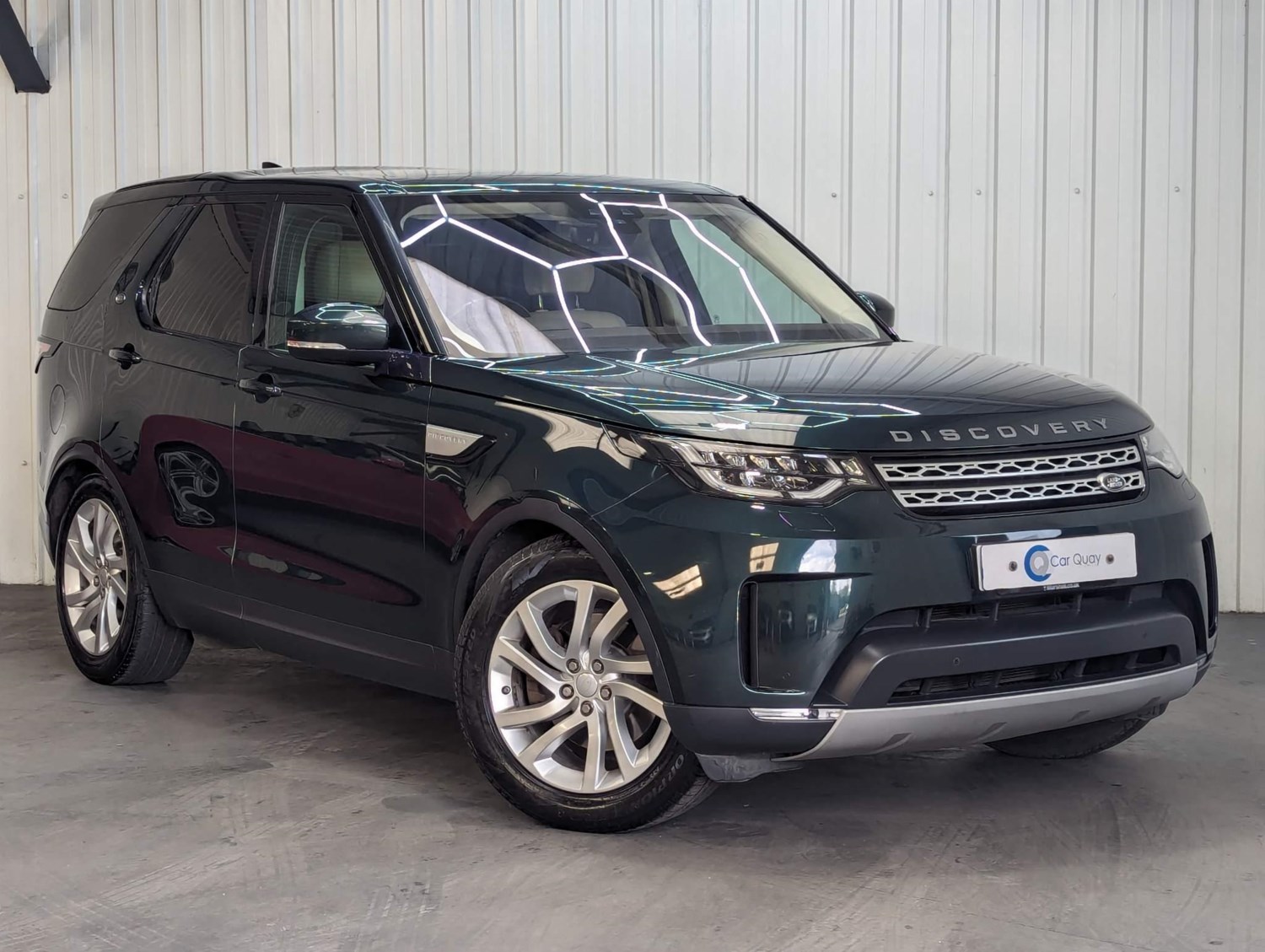 Land Rover Discovery Listing Image