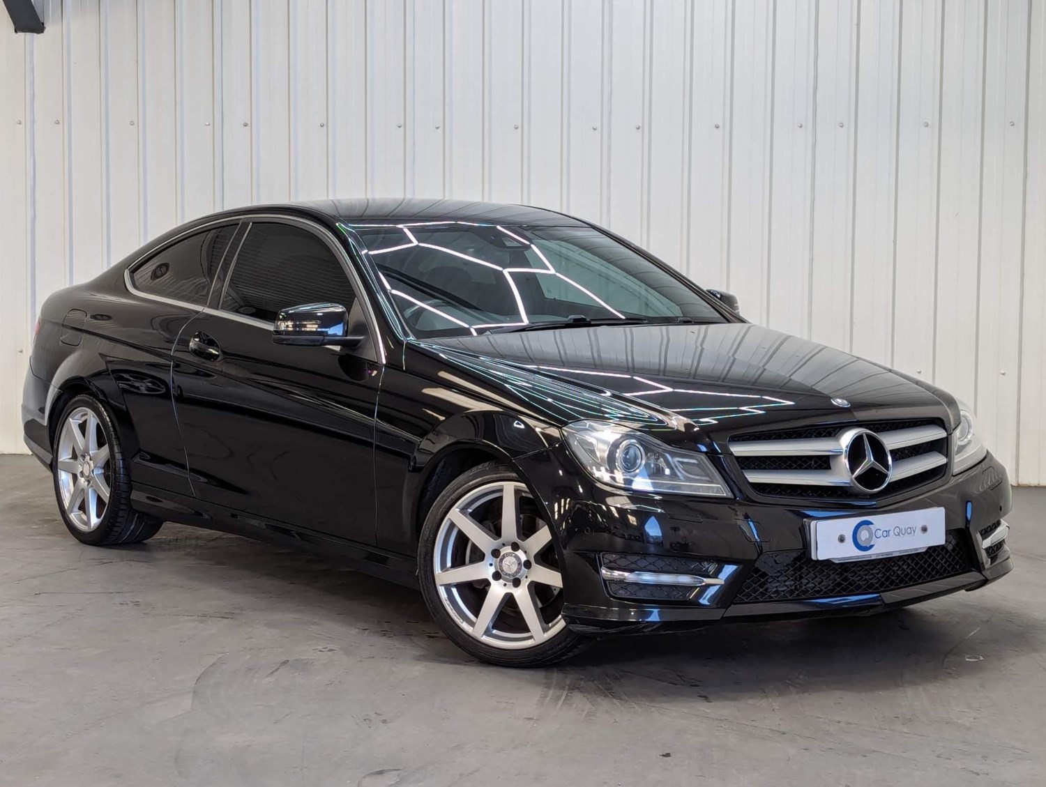 Mercedes-Benz C-Class Listing Image