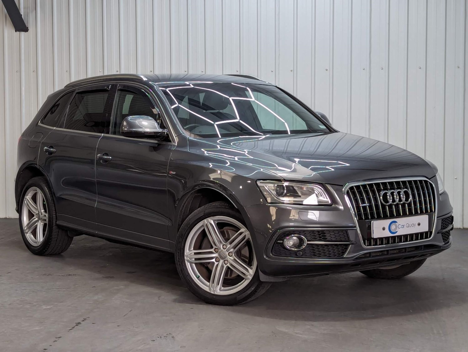 Audi Q5 Listing Image