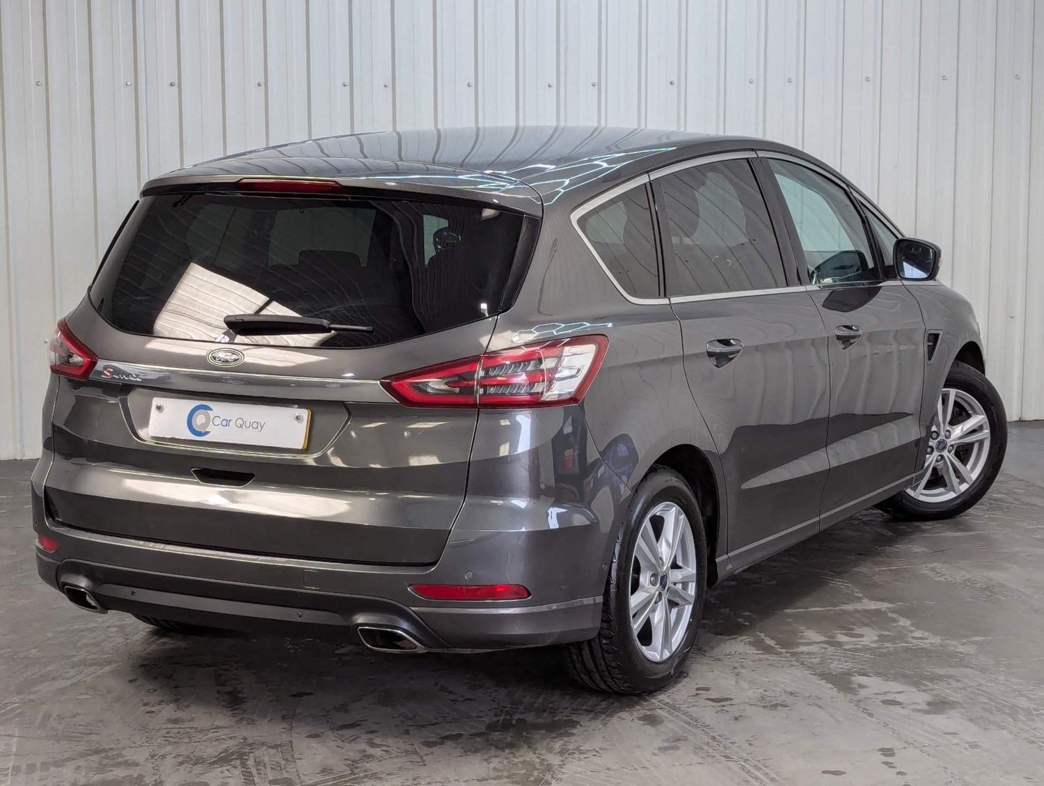 Ford S-Max Listing Image